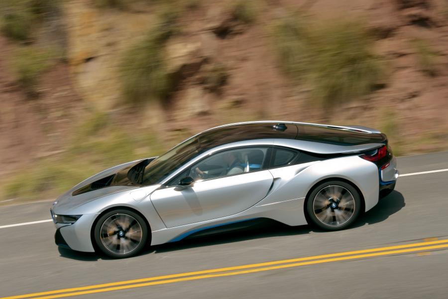  BMW i8 2014 года  (фото 59 из 180)